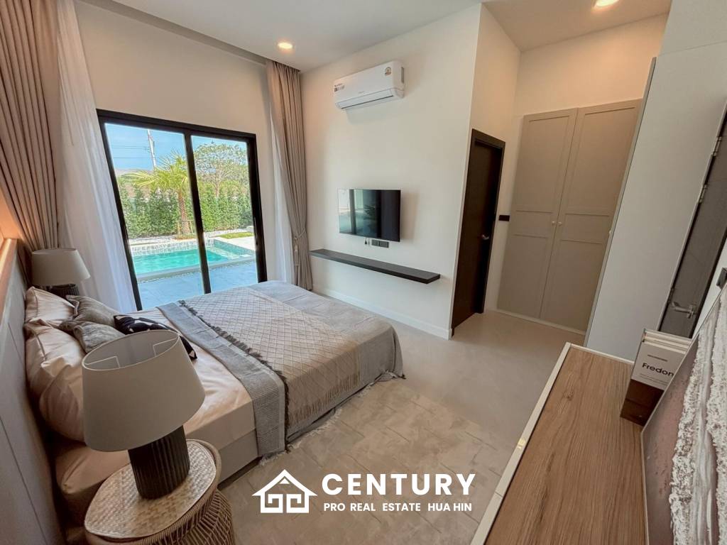 Luxurious Villa in Hua Hin with Prime Investment Potential