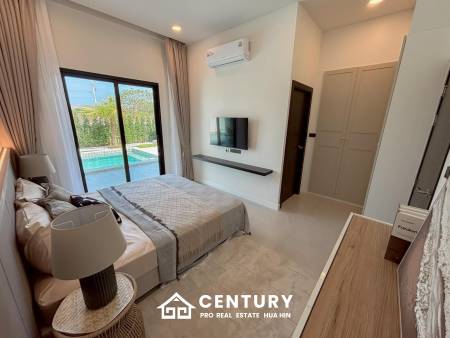 Luxurious Villa in Hua Hin with Prime Investment Potential