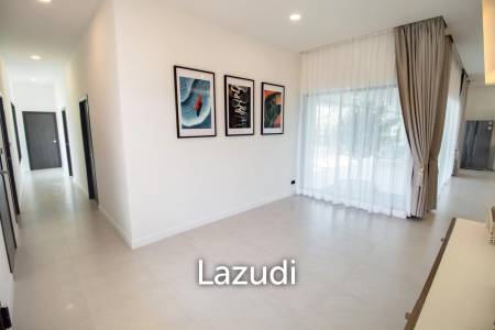 Luxurious Villa in Hua Hin with Prime Investment Potential