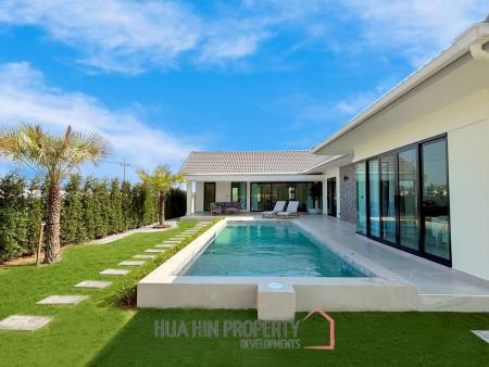 Luxurious Villa in Hua Hin with Prime Investment Potential