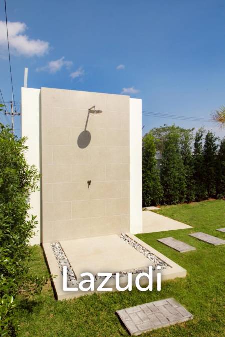 Luxurious Villa in Hua Hin with Prime Investment Potential