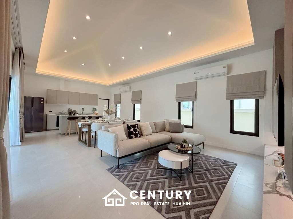 Luxurious Villa in Hua Hin with Prime Investment Potential