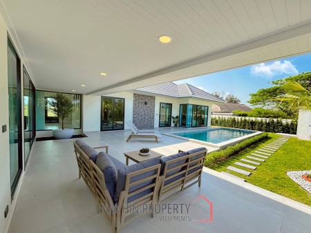 Luxurious Villa in Hua Hin with Prime Investment Potential