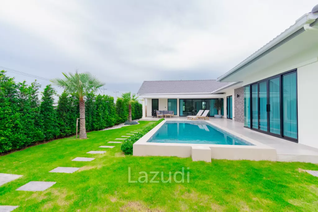 Luxurious Villa in Hua Hin with Prime Investment Potential