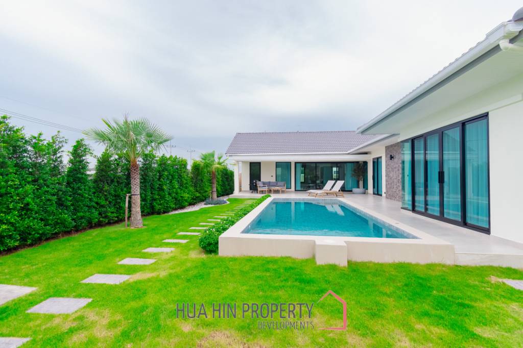 Luxurious Villa in Hua Hin with Prime Investment Potential