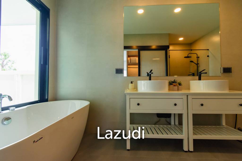 Luxurious Villa in Hua Hin with Prime Investment Potential