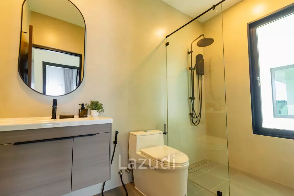 Luxurious Villa in Hua Hin with Prime Investment Potential