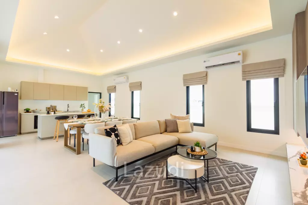 Luxurious Villa in Hua Hin with Prime Investment Potential