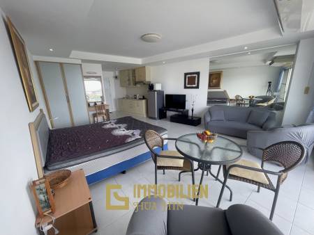 Meerblick / 7. Stock / 2 Gehminuten zum Meer