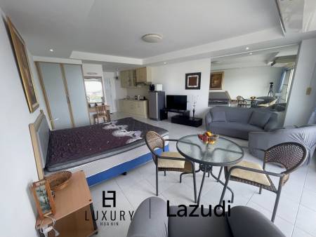 Sea view / 7th floor / 2-minute walk to the sea