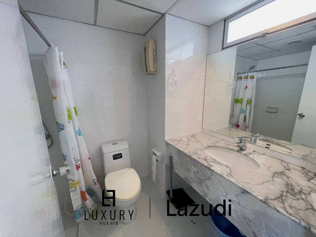 Sea view / 7th floor / 2-minute walk to the sea