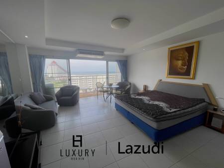 Sea view / 7th floor / 2-minute walk to the sea