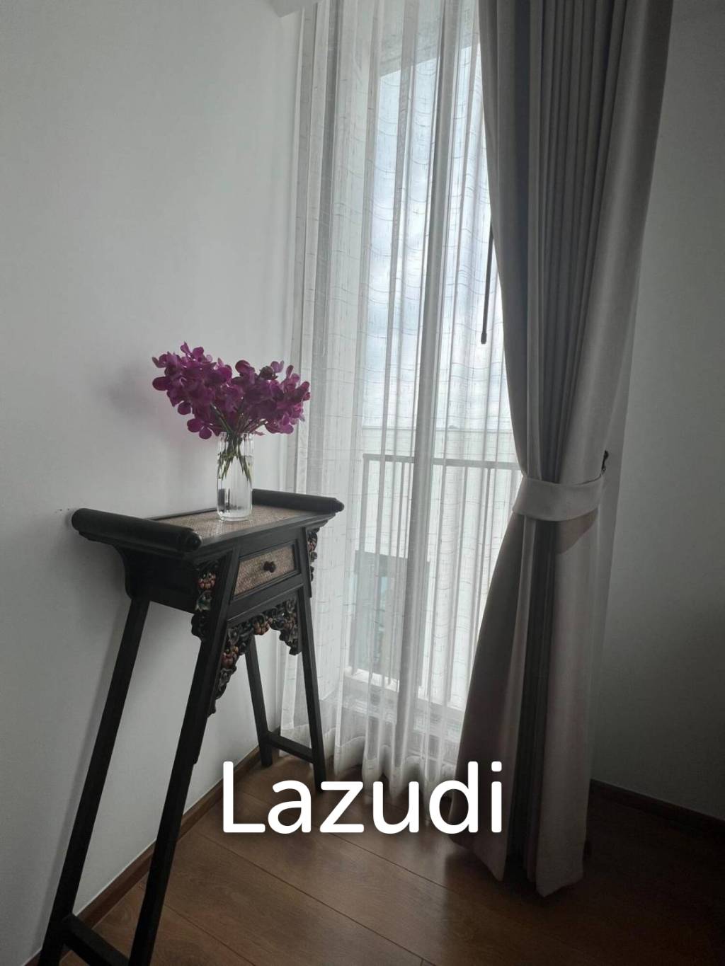 Luxury High-Rise Condo in Noble BE33 Bangkok