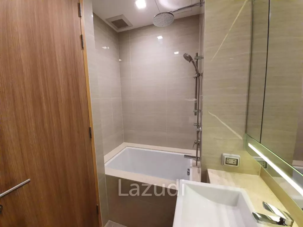 Luxury High-Rise Condo in Noble BE33 Bangkok