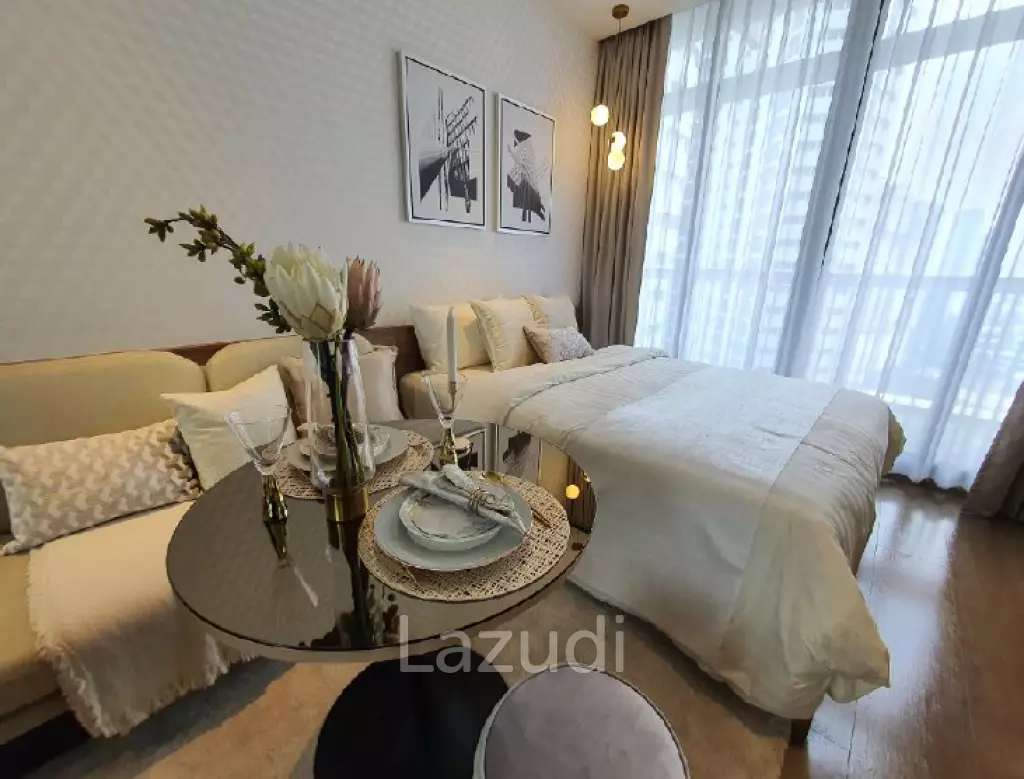 Studio 26sq.m Hampton Residence next to Emporium