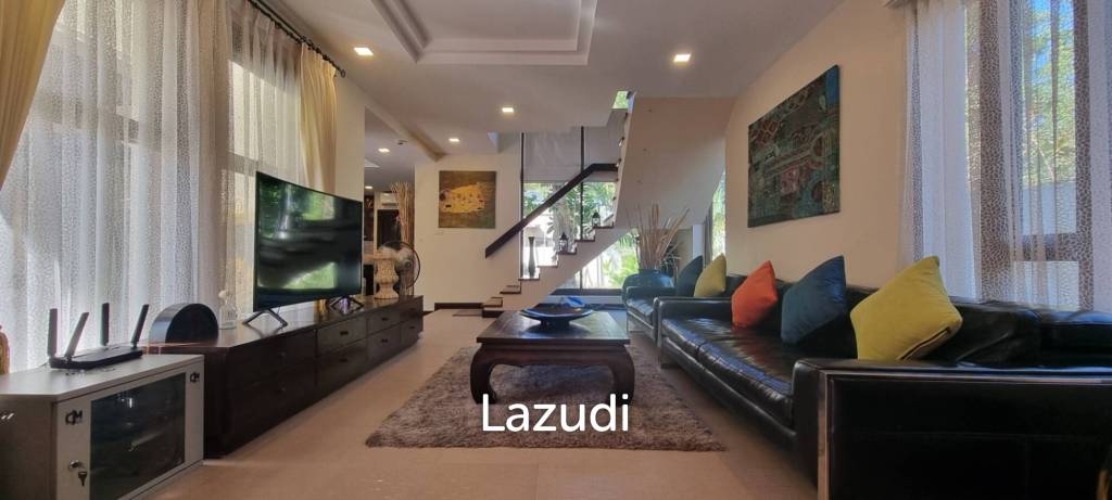 5 Bedroom 4 Bathroom 415 SQ.M. Phutara Villa Pattaya