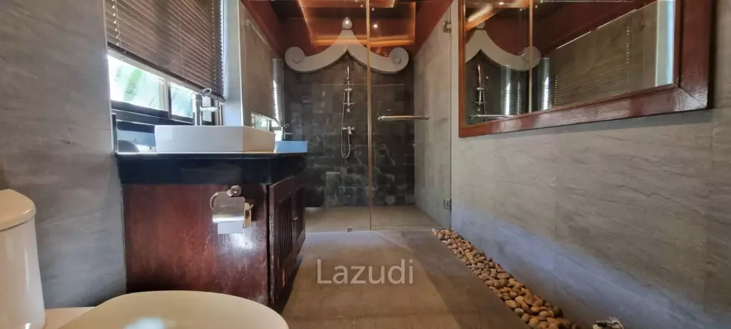 5 Bedroom 4 Bathroom 415 SQ.M. Phutara Villa Pattaya