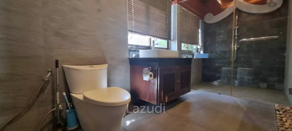 5 Bedroom 4 Bathroom 415 SQ.M. Phutara Villa Pattaya
