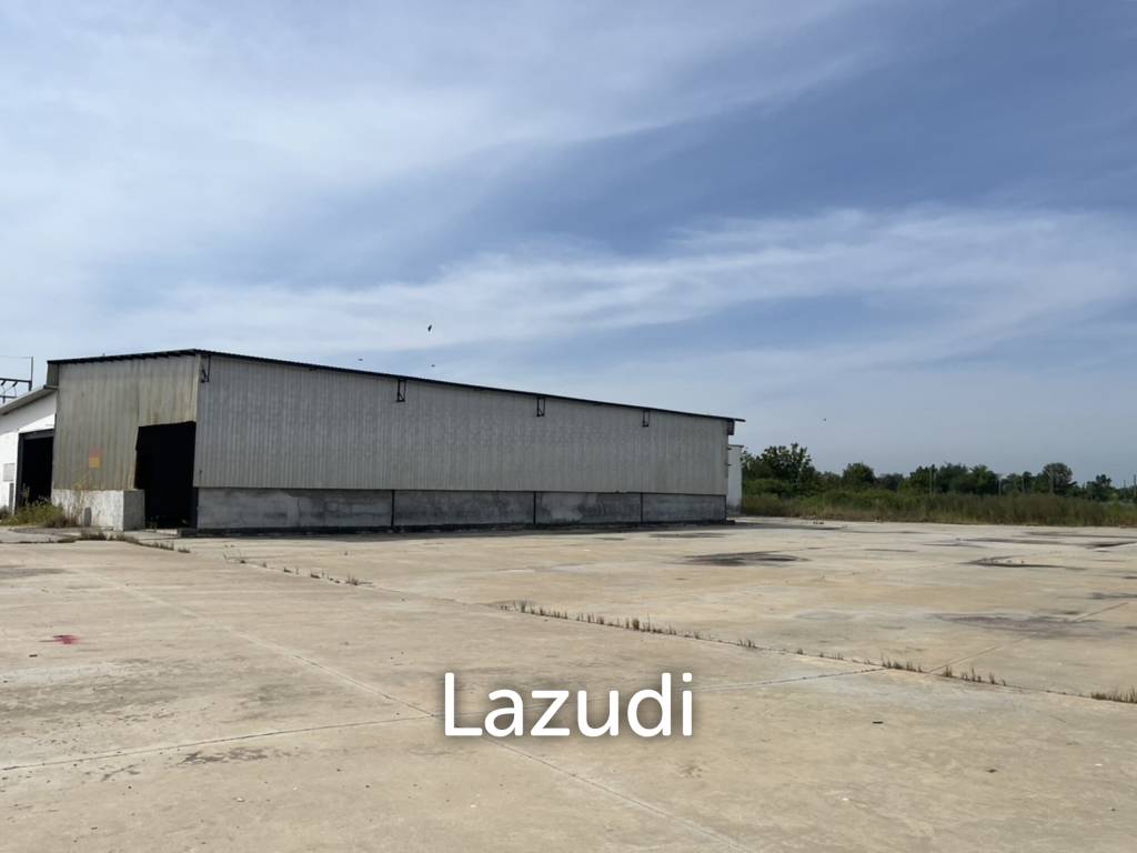 1,800 SQ.M. Warehouse for Sale in Phanat Nikhom District