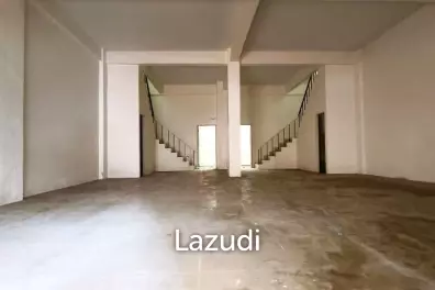 Commercial Building for Sale in Jomtien Location