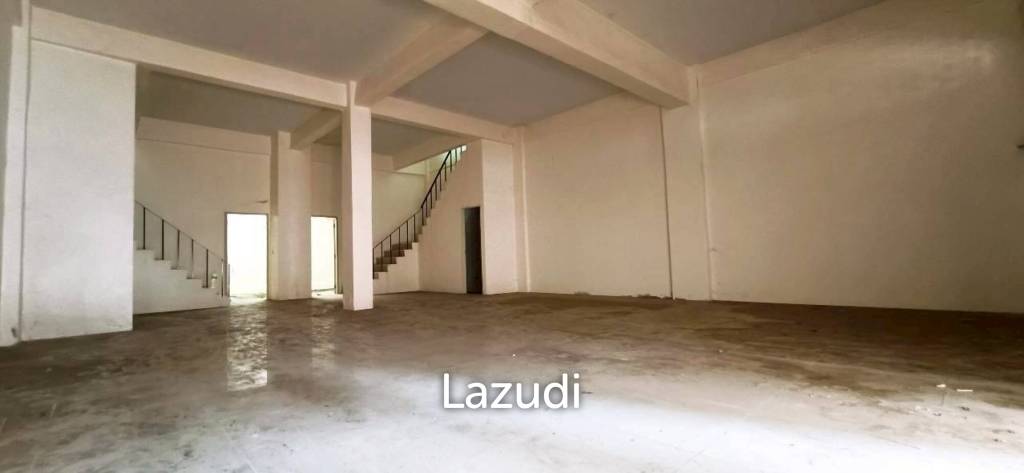 Commercial Building for Sale in Jomtien Location