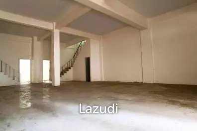 Commercial Building for Sale in Jomtien Location