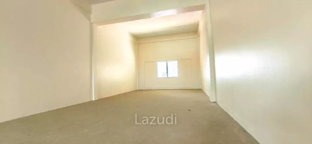 Commercial Building for Sale in Jomtien Location