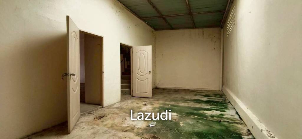 Commercial Building for Sale in Jomtien Location