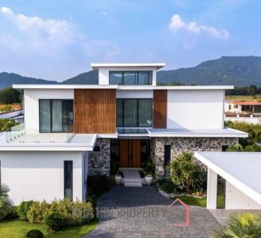 HIN LEK FAI : 2 storey 4 bed pool villa with Tennis Court