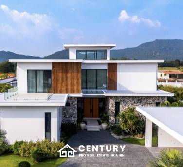 HIN LEK FAI : 2 storey 4 bed pool villa with Tennis Court