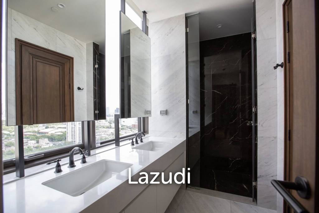 3 Beds 3 Baths 280 SQ.M MUNIQ Langsuan