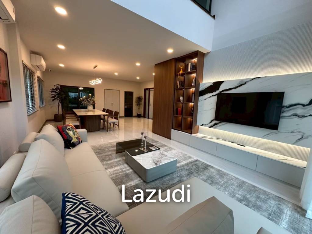 Luxurious 4-Bedroom Detached Home in Bang Kaeo