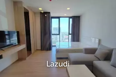 Stylish 1-Bedroom Condo in XT Phayathai Bangkok