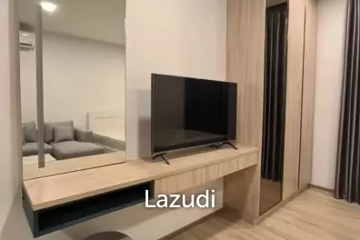 Stylish 1-Bedroom Condo in XT Phayathai Bangkok