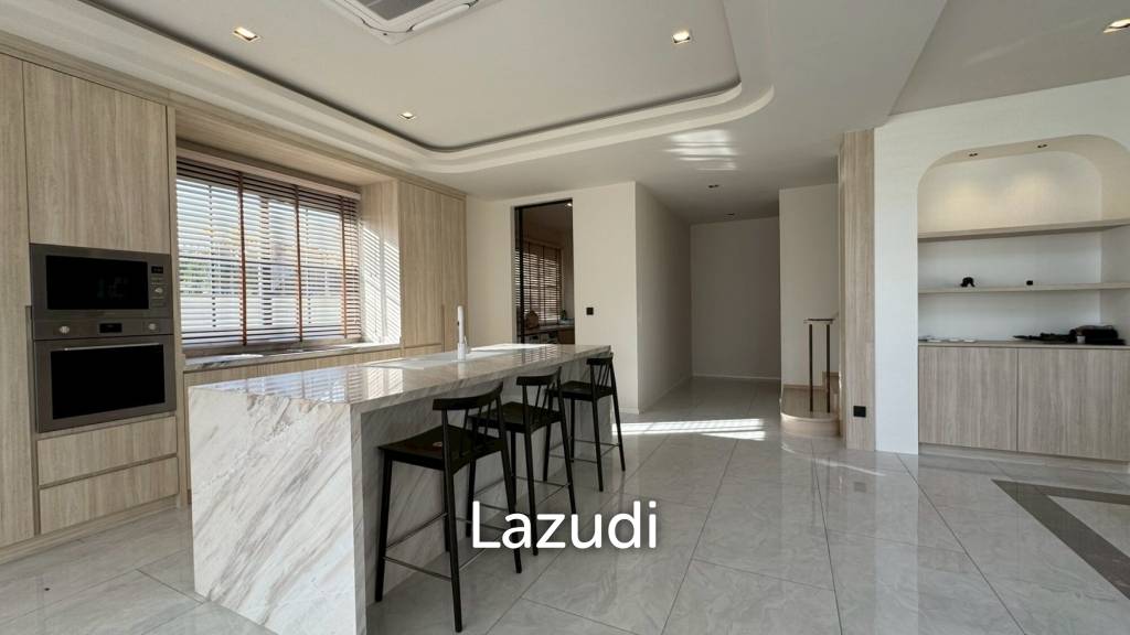 4 ห้องนอน 5 ห้องน้ำ 320 ตรม อาร์เคด บาย พัทธา