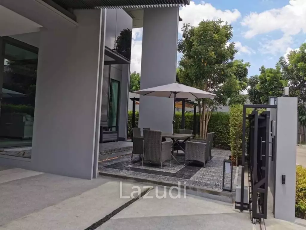 5 Beds 5 Baths 415 Sqm Setthasiri Krungthep Kreetha 2