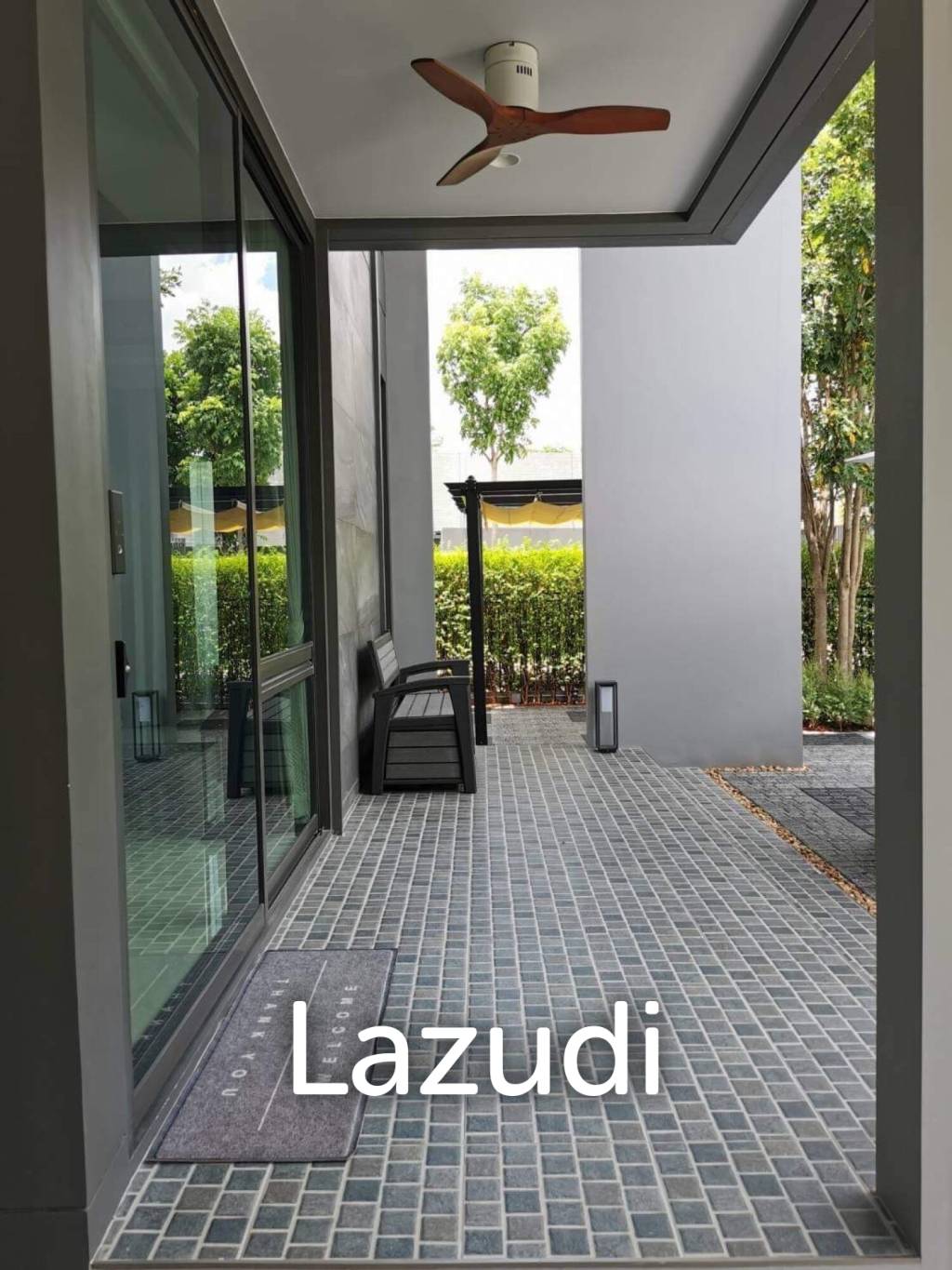 5 Beds 5 Baths 415 Sqm Setthasiri Krungthep Kreetha 2