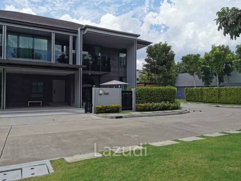 5 Beds 5 Baths 415 Sqm Setthasiri Krungthep Kreetha 2