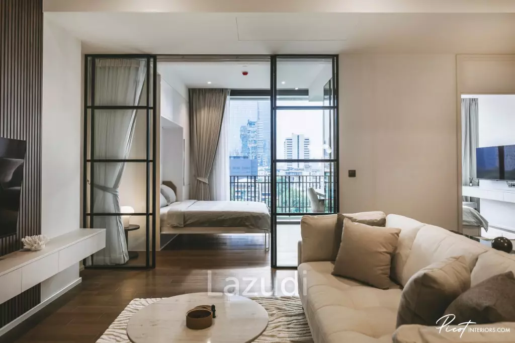 Spacious 2-Bedroom Condo in MUNIQ Langsuan Bangkok