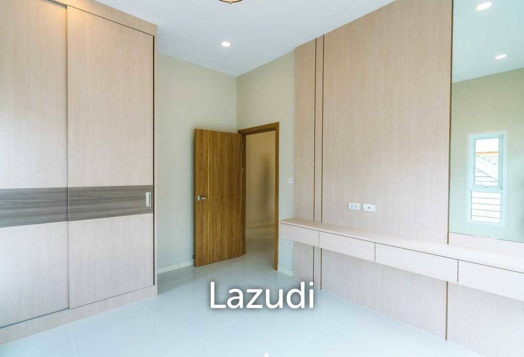 4 ห้องนอน 4 ห้องน้ำ 160 ตรม บ้านดุสิต การ์เด้น 6