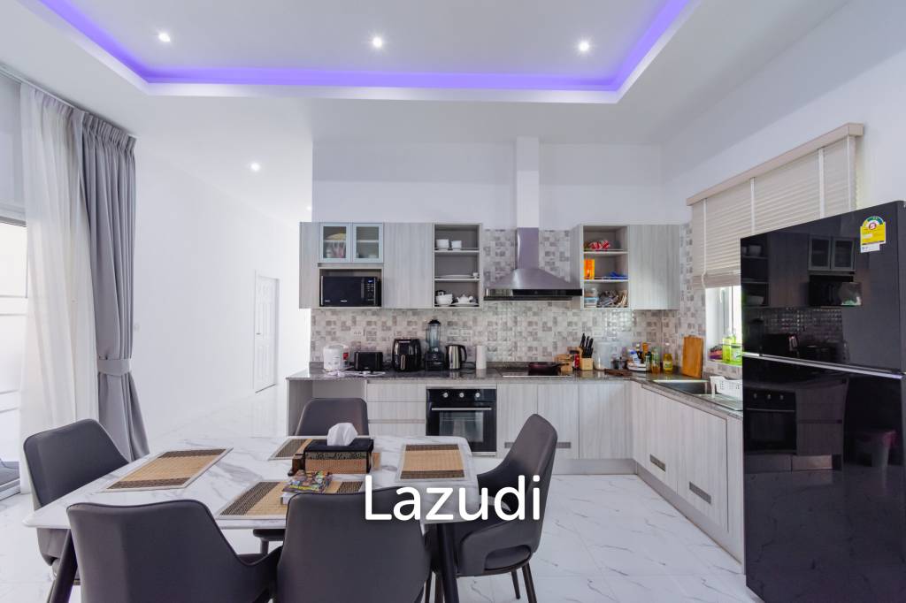 293 ตร.ม 2 เตียง 2 อาบน้ำ วิลล่า For ขาย