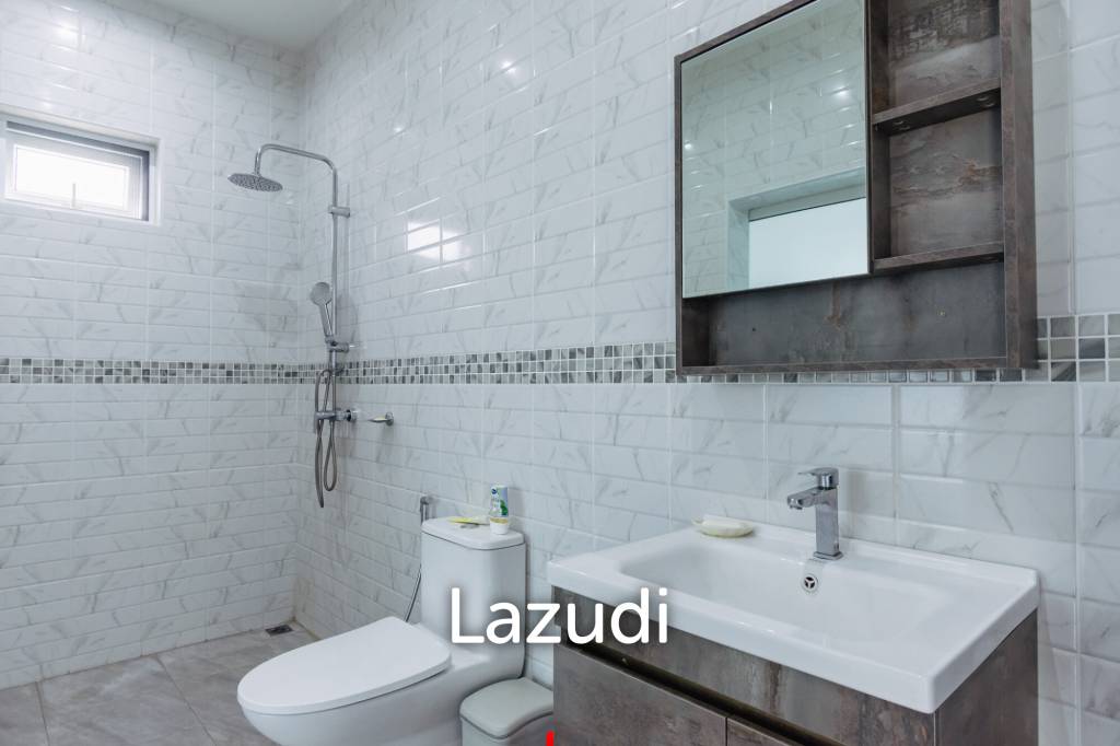 293 ตร.ม 2 เตียง 2 อาบน้ำ วิลล่า For ขาย