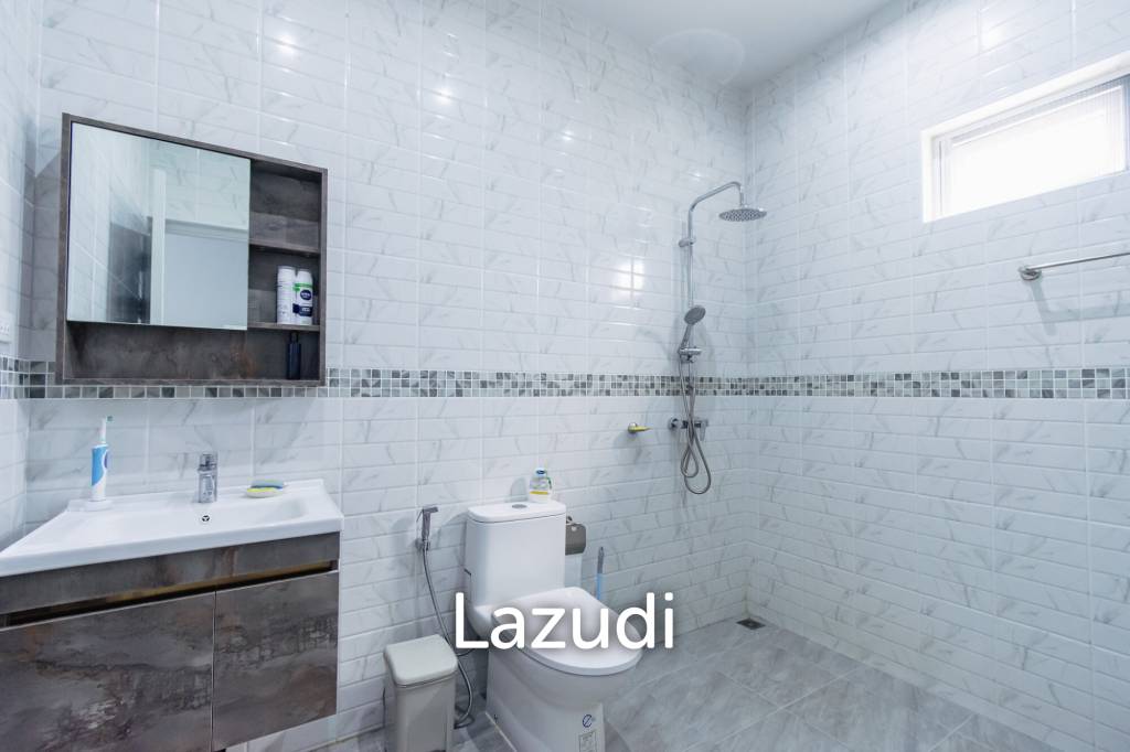 293 ตร.ม 2 เตียง 2 อาบน้ำ วิลล่า For ขาย