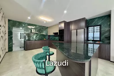 5 Beds 4 Baths 280 SQ.M. Country Club Village