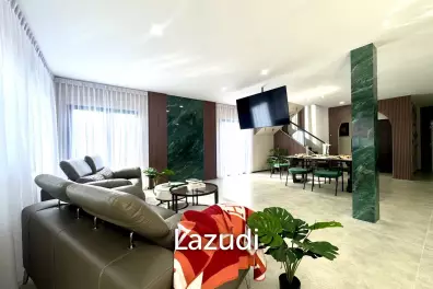 5 Beds 4 Baths 280 SQ.M. Country Club Village