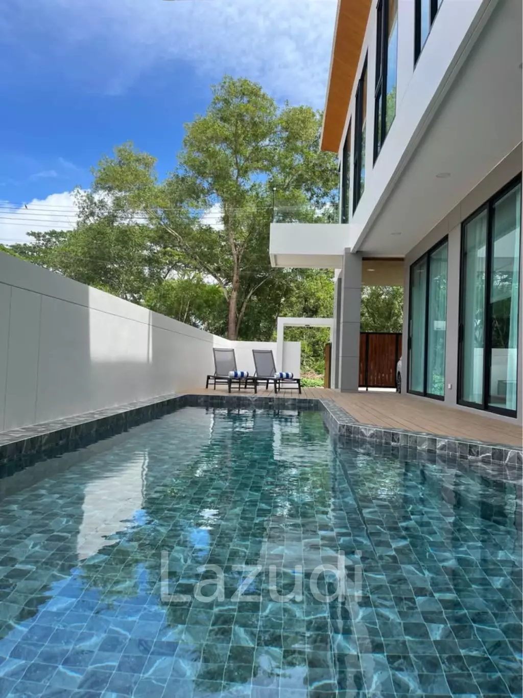 Brand-New 4-Bedroom Pool Villa for Rent with Mountain View in Kathu