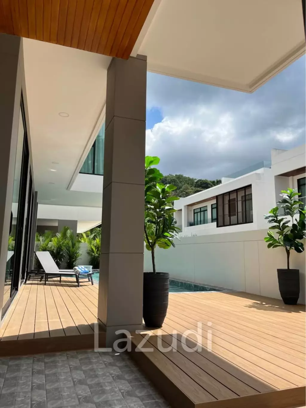Brand-New 4-Bedroom Pool Villa for Rent with Mountain View in Kathu