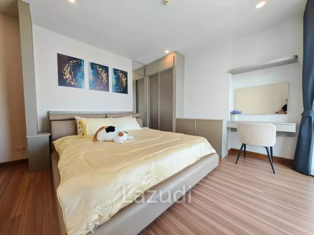 Luxurious 2-Bed Condo in Khlong San Bangkok
