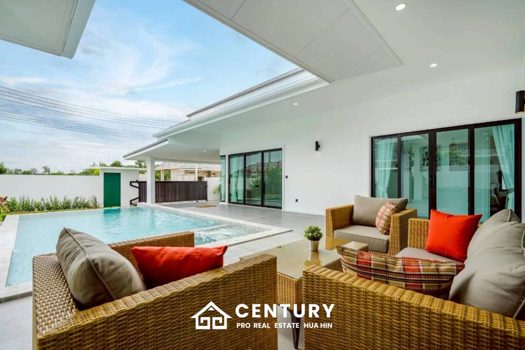 Luxurious 3-Bedroom Villa in Botanica Hua Hin