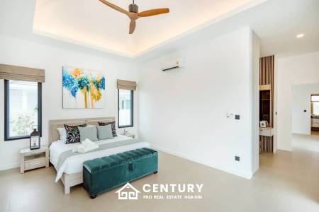Luxurious 3-Bedroom Villa in Botanica Hua Hin